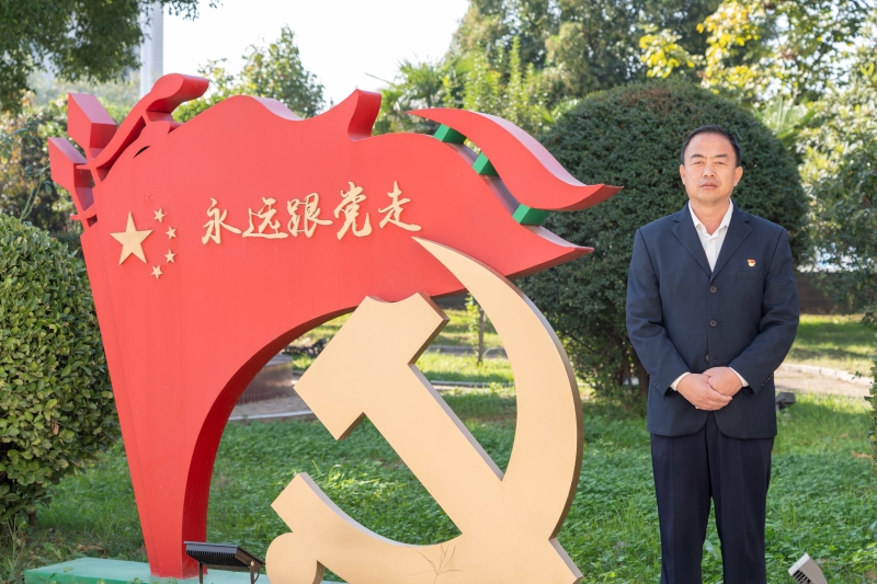 财金支部董建伟.jpg