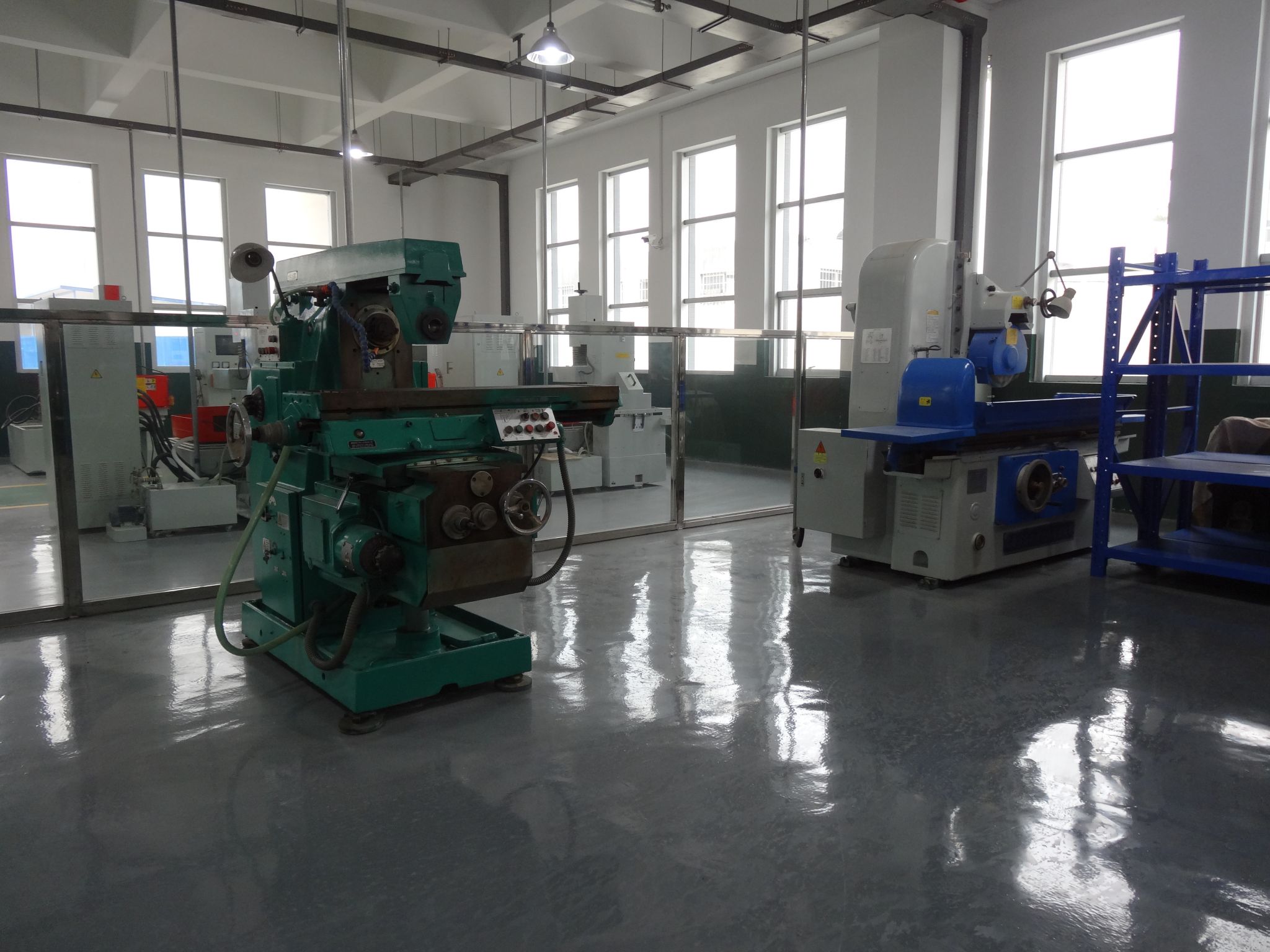 机电工程系普车加工实训课堂全景VR