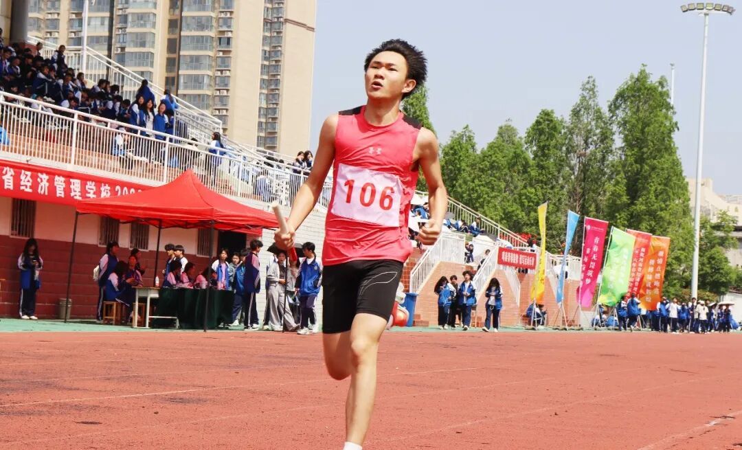 超燃！高光时刻直击-2026年春季田径运动会暨教职工趣味运动会