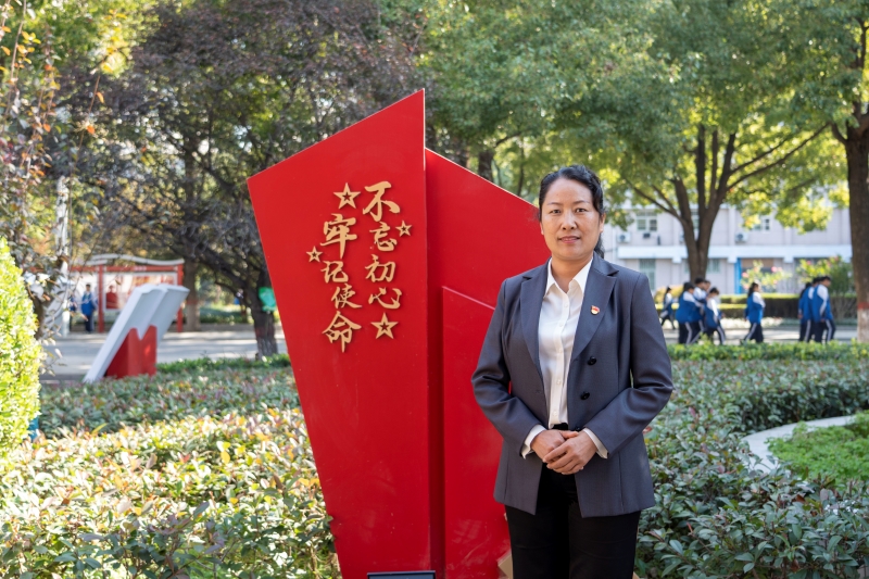 公共教研部胡晓丽.jpg