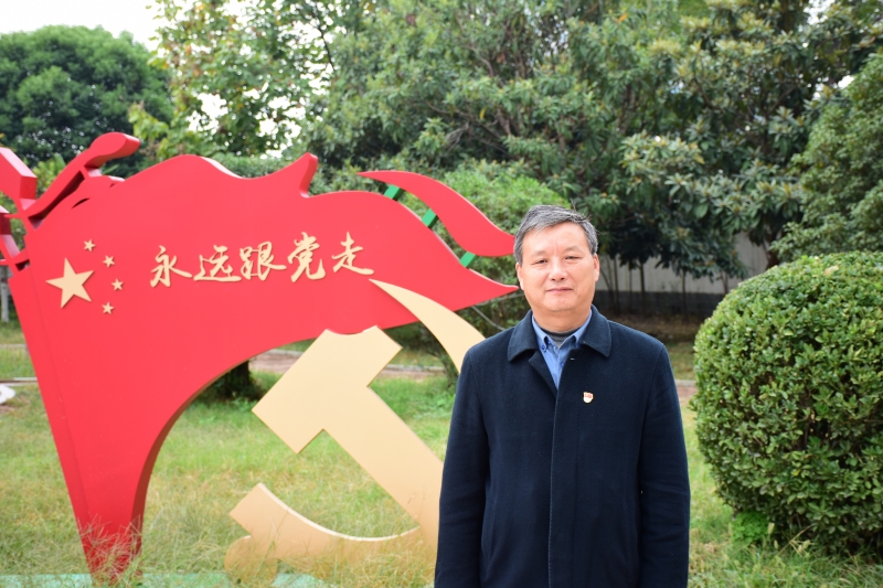 4人事处主任娄新岭_副本.jpg 4人事处主任娄新岭_副本.jpg