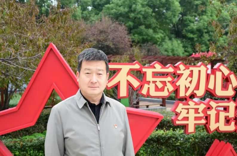 3总务处主任王岸峤_副本.jpg 3总务处主任王岸峤_副本.jpg